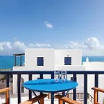 San Antonio Summer House Piso Livadi