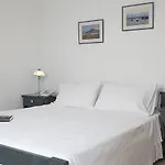 San Antonio Summer House 3* Piso Livadi
