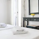 San Antonio Summer House Hotel