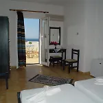 San Antonio Summer House Hotel Piso Livadi