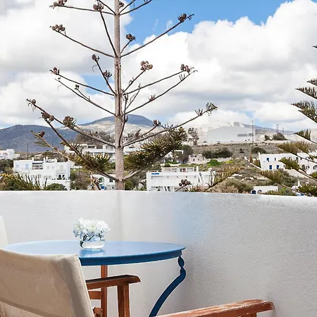 San Antonio Summer House Otel Piso Livadi