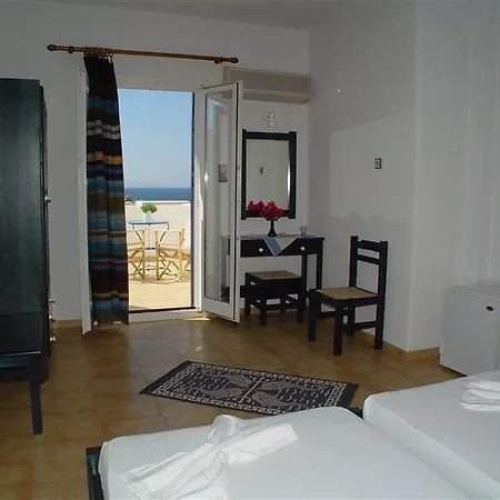 San Antonio Summer House Hotel Piso Livadi